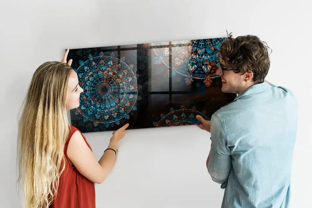 Nástěnná magnetická tabule s geometrickým vzorem