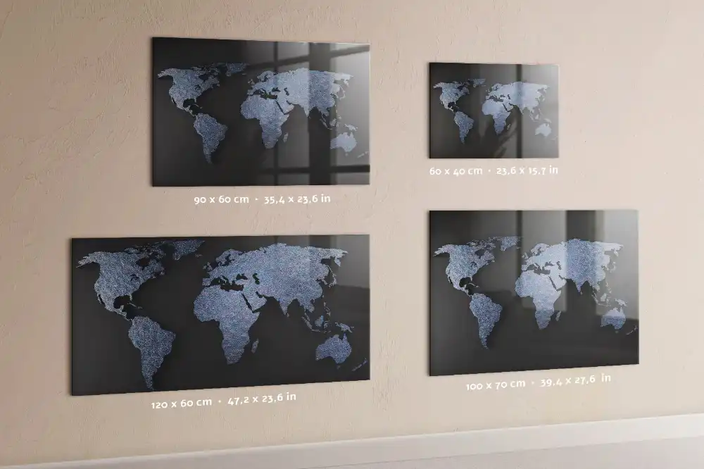 Magnetická tabule s prostorovou mapou světa