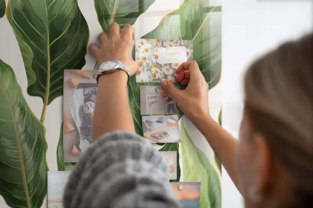 Magnetická nástěnná tabule s motivem palmových listů