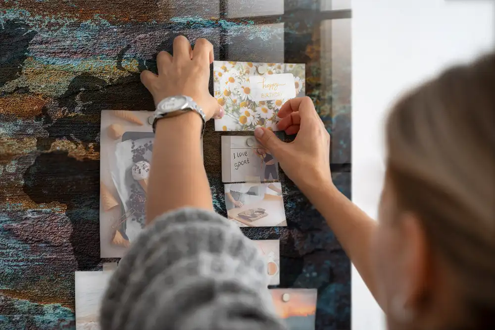 Magnetická tabule mapa světa s efektem rzi