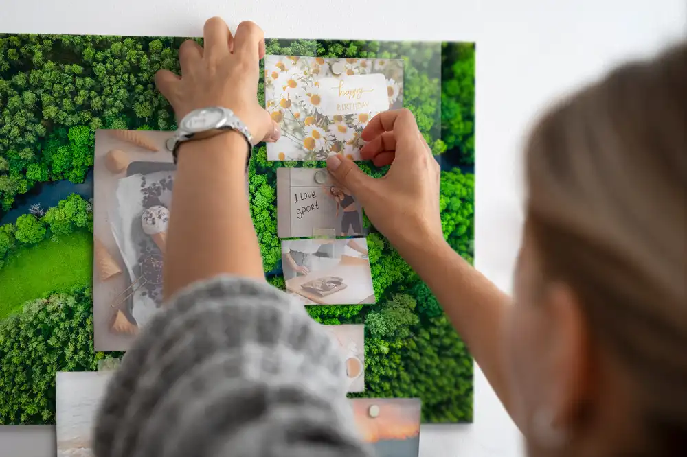 Magnetická tabule na zeď motiv lesního potoka