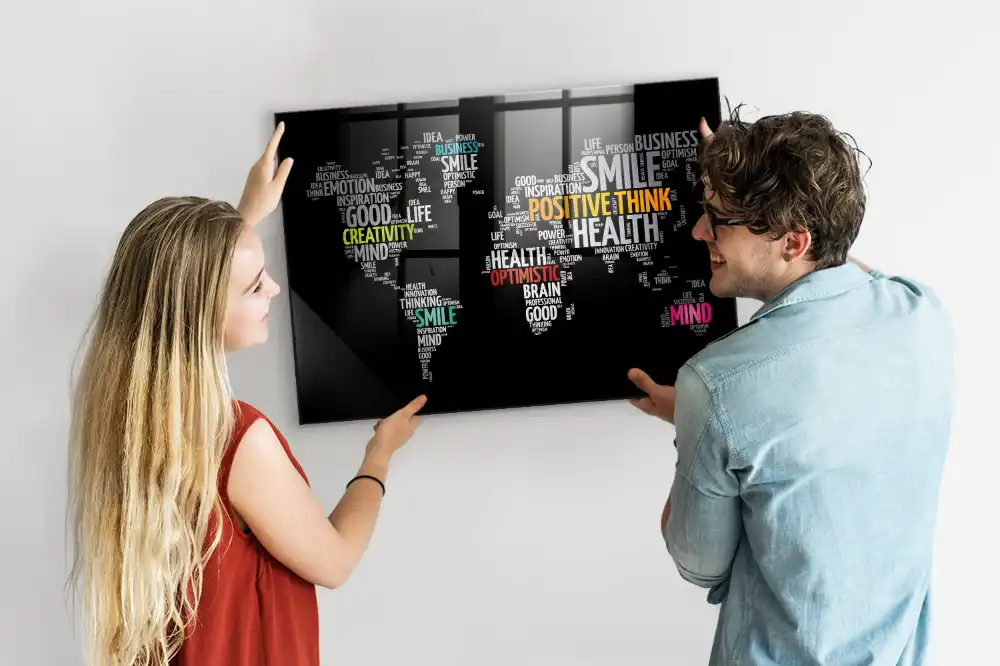Barevná magnetická tabule s mapou světa