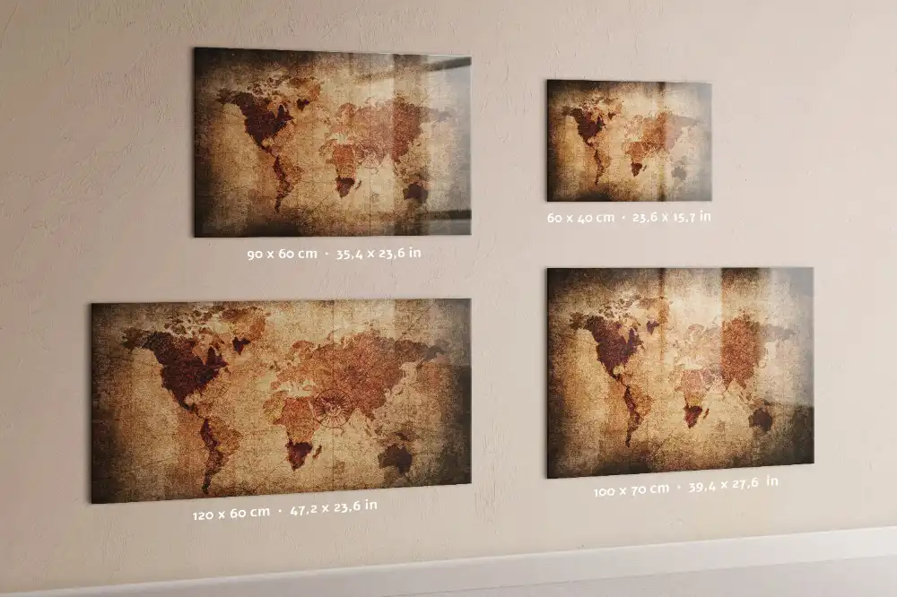 Magnetická tabule s historickou mapou světa