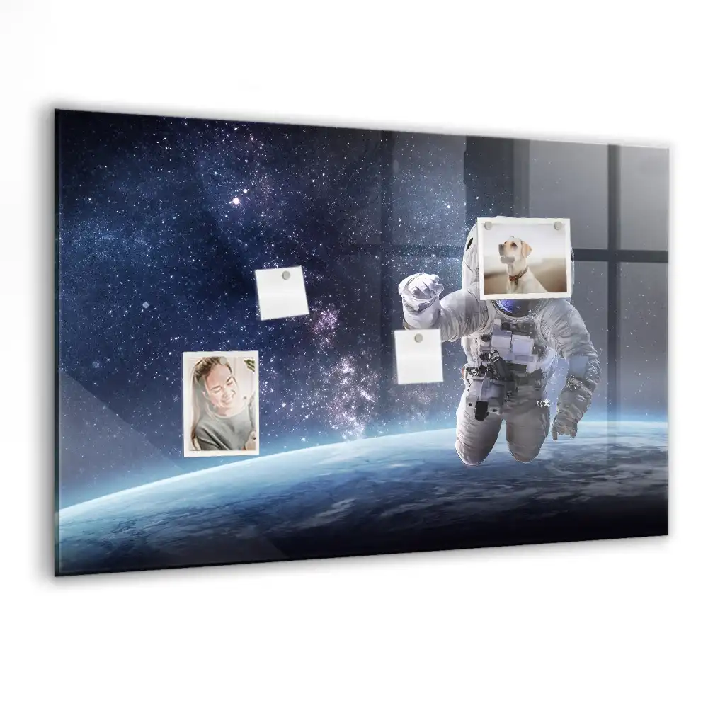 Magnetická nástěnná tabule kosmonaut