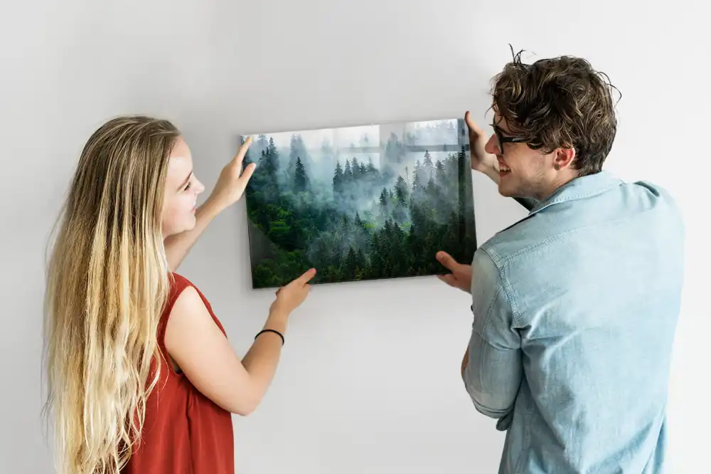 Skleněná magnetická tabule Les zahalený mlhou