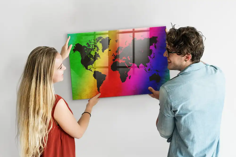 Magnetická tabule s atlasem světa