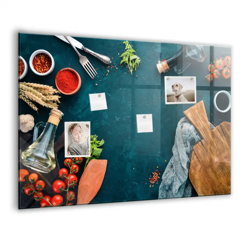 Magnetická tabule na zeď pro kuchyňské doplňky