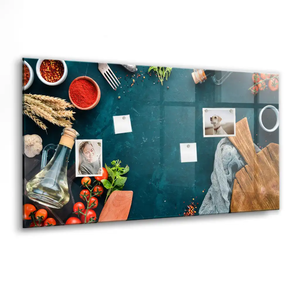Magnetická tabule na zeď pro kuchyňské doplňky