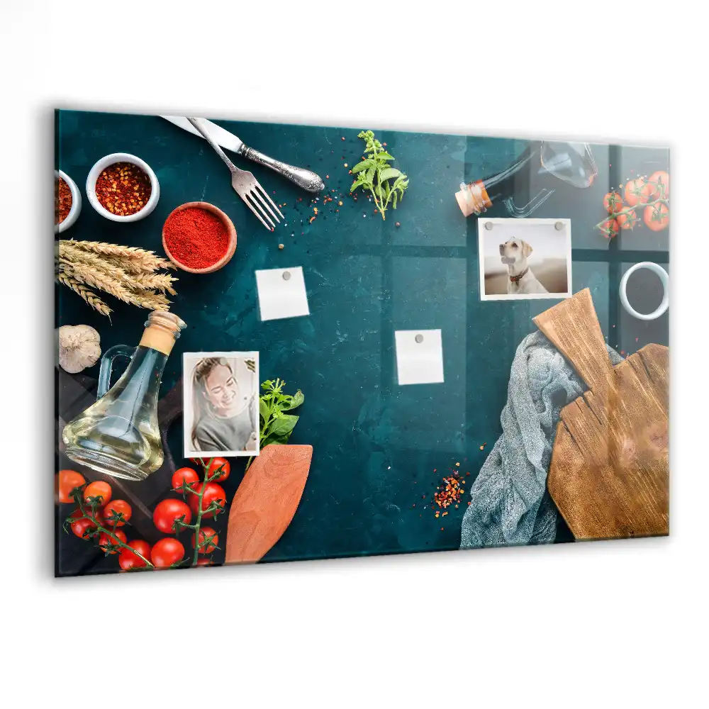Magnetická tabule na zeď pro kuchyňské doplňky